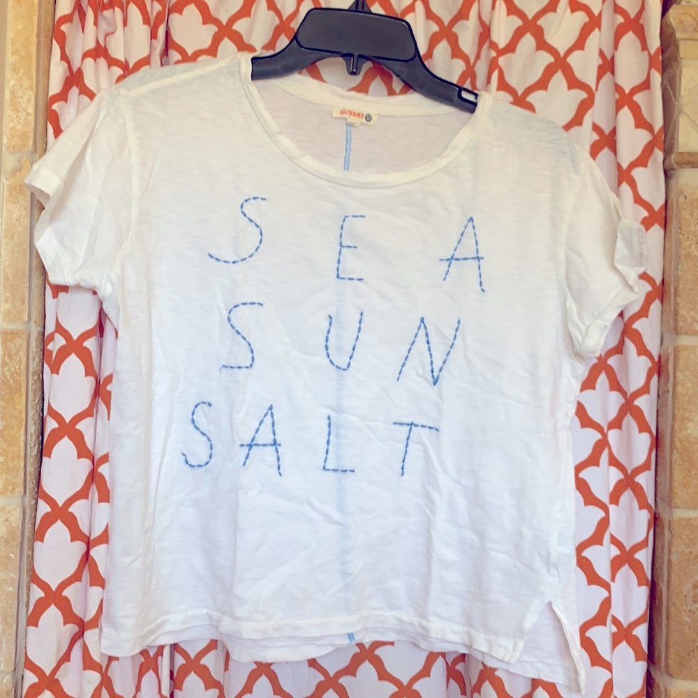 Sundry t shirt